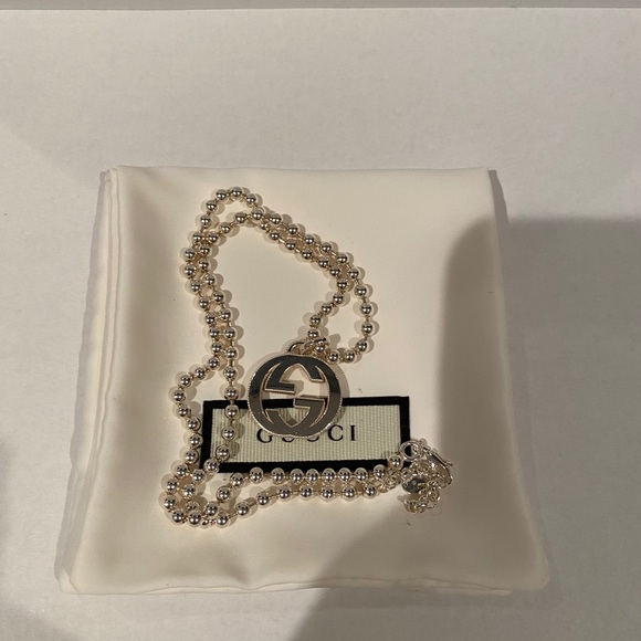 Gucci Double G Interlocking Beaded Necklace - Picture 2 of 6
